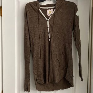 Kisca Brown Long Sleeve Hooded Shirt